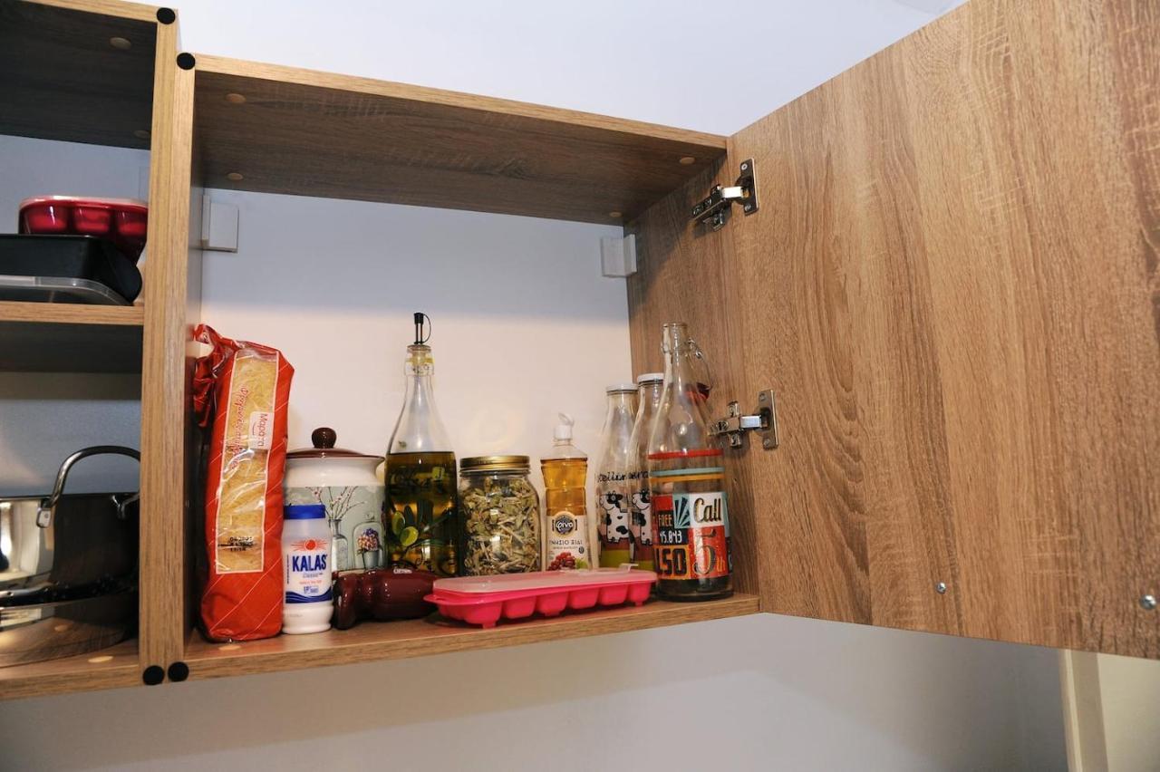 Freatida Apartment Piræus Eksteriør billede